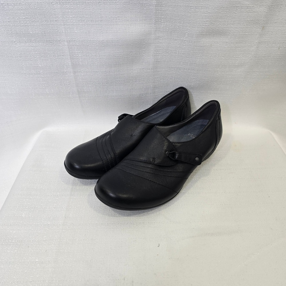 Dansko Slip On Shoes Womens Size 38 Black Leather Pleated Comfort Loafers